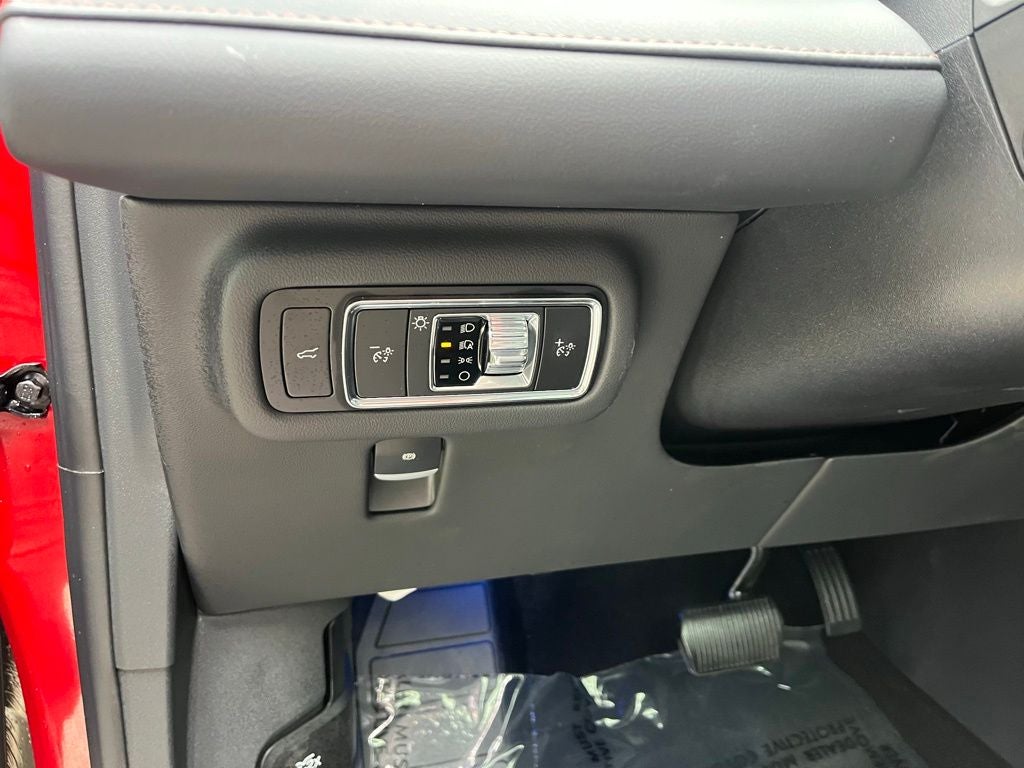 2026 Lincoln Nautilus Premiere | Jet Appearance Pack | Pano Moonroof | Bluecruis