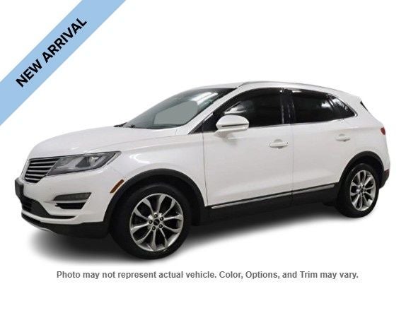 2015 Lincoln MKC Base | Pano Moonroof | BLIS | Heated & Ventilated Front