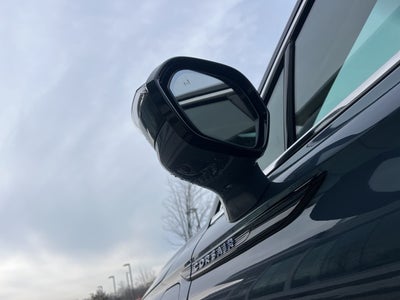 2025 Lincoln Corsair Plug-In Hybrid Grand Touring AWD | Pano Roof | 360 Cam | BLIS