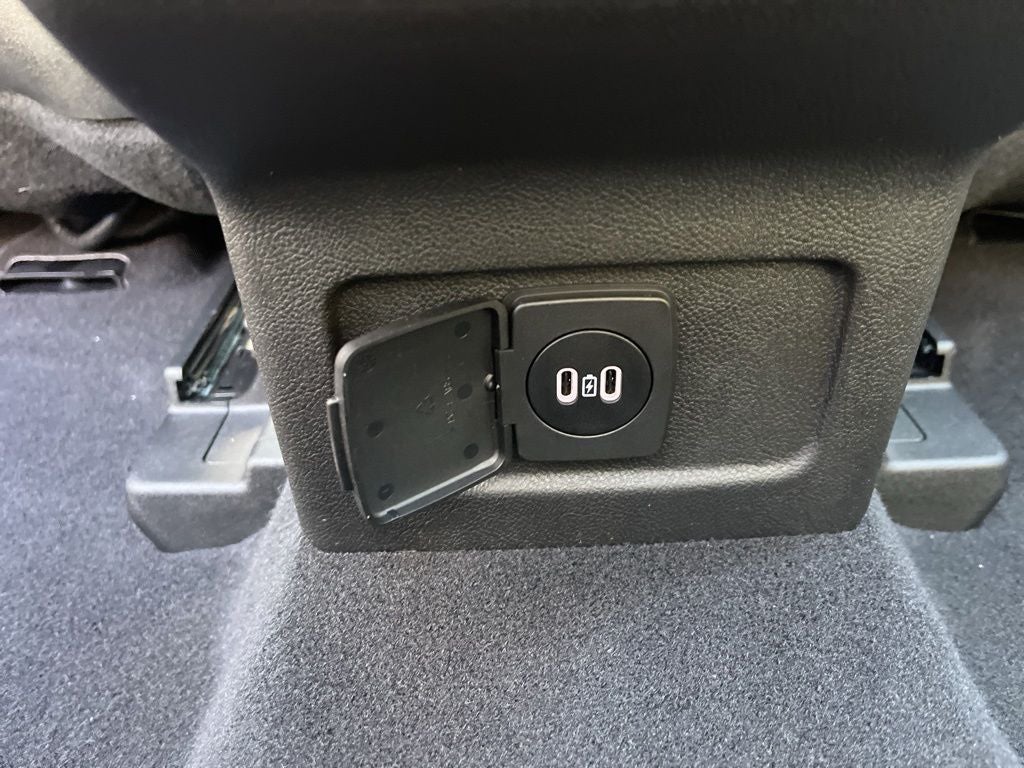 2026 Lincoln Corsair Plug-In Hybrid Grand Touring AWD | Nav | Pano Roof | BLIS
