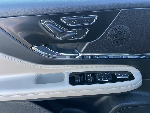 2025 Lincoln Corsair Plug-In Hybrid Grand Touring AWD | Pano Roof | 360 Cam| BLIS