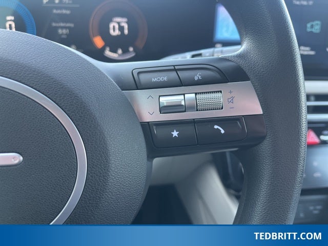 2025 Hyundai Tucson SEL AWD | BLIS | Heated Seats