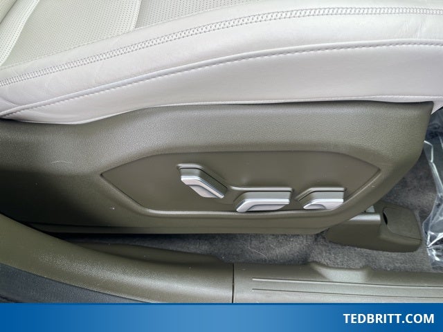 2024 Hyundai Santa Fe Hybrid Calligraphy AWD | 360 Cam | BLIS | Pano Roof