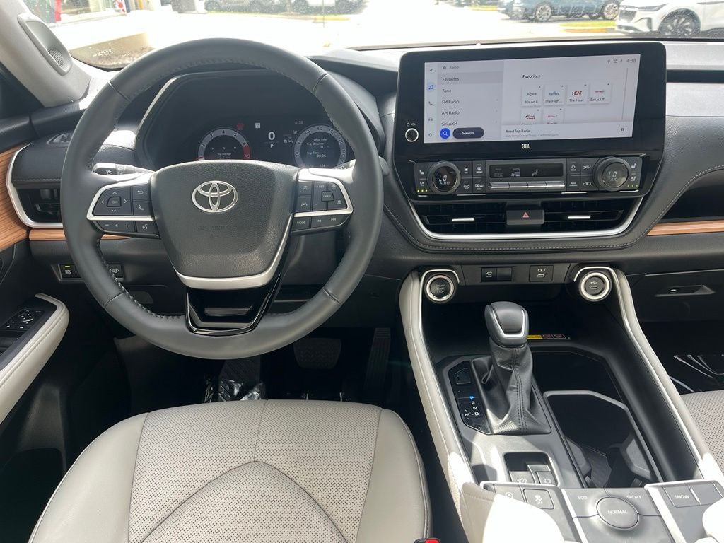 2025 Toyota Grand Highlander Limited | Nav | Pano Roof | 360 Cam | BLIS | JBL