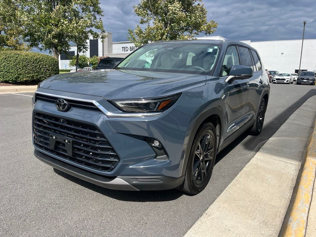 2025 Toyota Grand Highlander Limited | Nav | Pano Roof | 360 Cam | BLIS | JBL