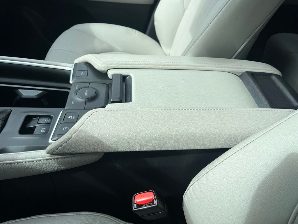2025 Toyota Grand Highlander Limited | Nav | Pano Roof | 360 Cam | BLIS | JBL