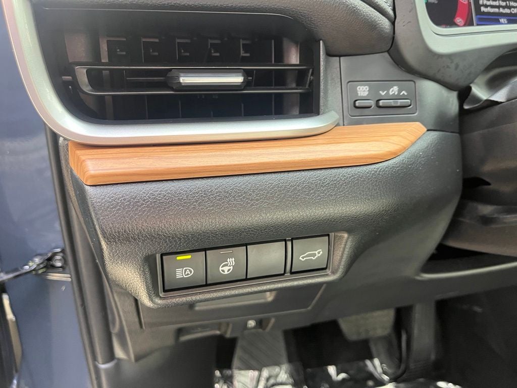 2025 Toyota Grand Highlander Limited | Nav | Pano Roof | 360 Cam | BLIS | JBL