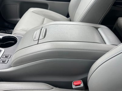2018 Toyota Highlander XLE AWD | Nav | Sunroof | BLIS | Power Liftgate