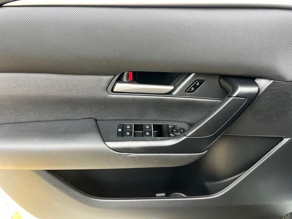 2025 Mazda Mazda CX-50 2.5 S Preferred Package AWD | Nav | BLIS | CarPlay/Android Auto