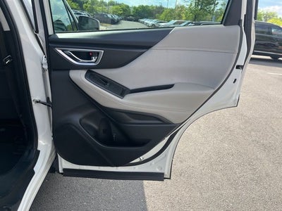 2022 Subaru Forester Premium | Pano Moonroof | Heated Front Seats | Adaptive Cr