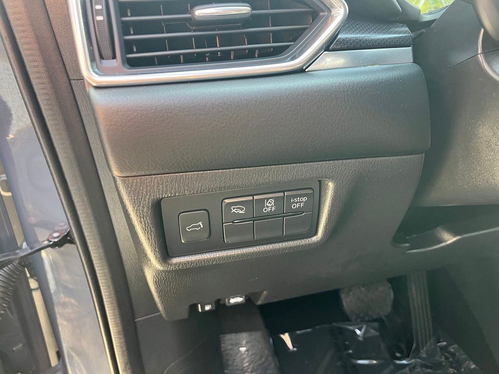 2025 Mazda Mazda CX-5 2.5 S Carbon Edition AWD | Moonroof | BLIS | Bose Sound