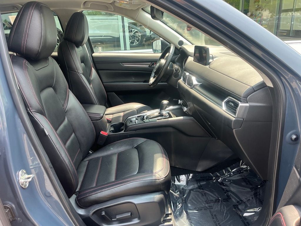 2025 Mazda Mazda CX-5 2.5 S Carbon Edition AWD | Moonroof | BLIS | Bose Sound