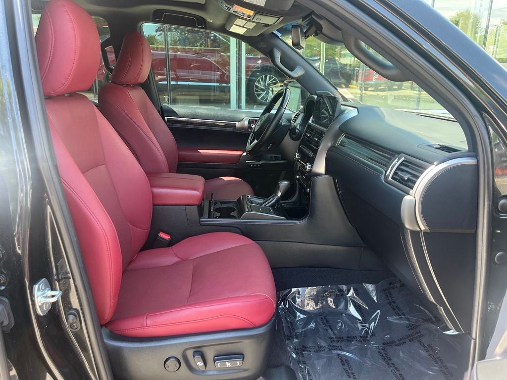2023 Lexus GX 460 | Premium Plus Sport Design | Captain's Chairs | P