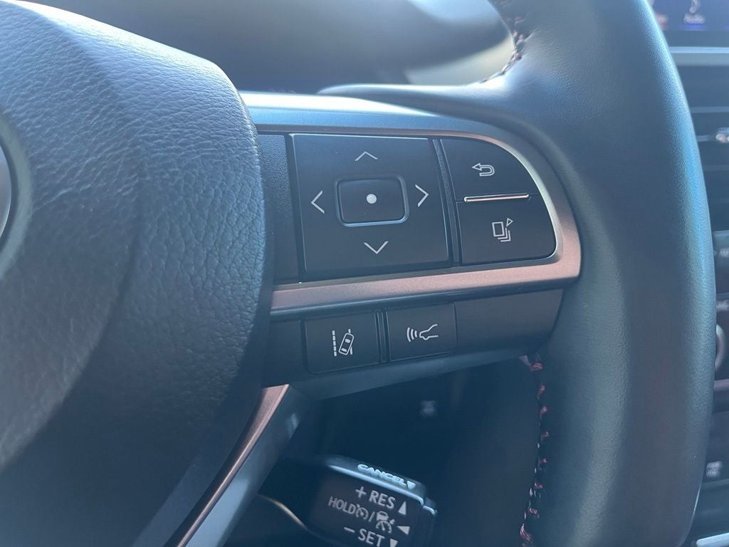 2023 Lexus GX 460 | Premium Plus Sport Design | Captain's Chairs | P