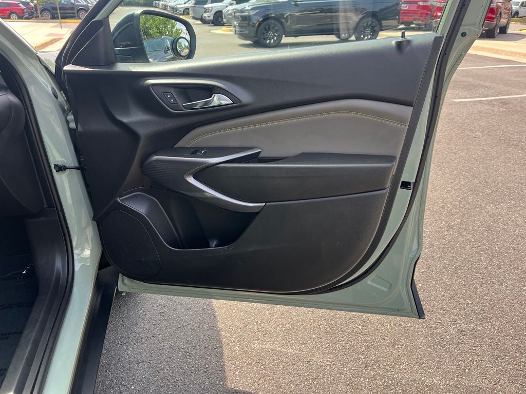 2025 Chevrolet Trax ACTIV | Sunroof Pkg | Driver Confidence Pkg
