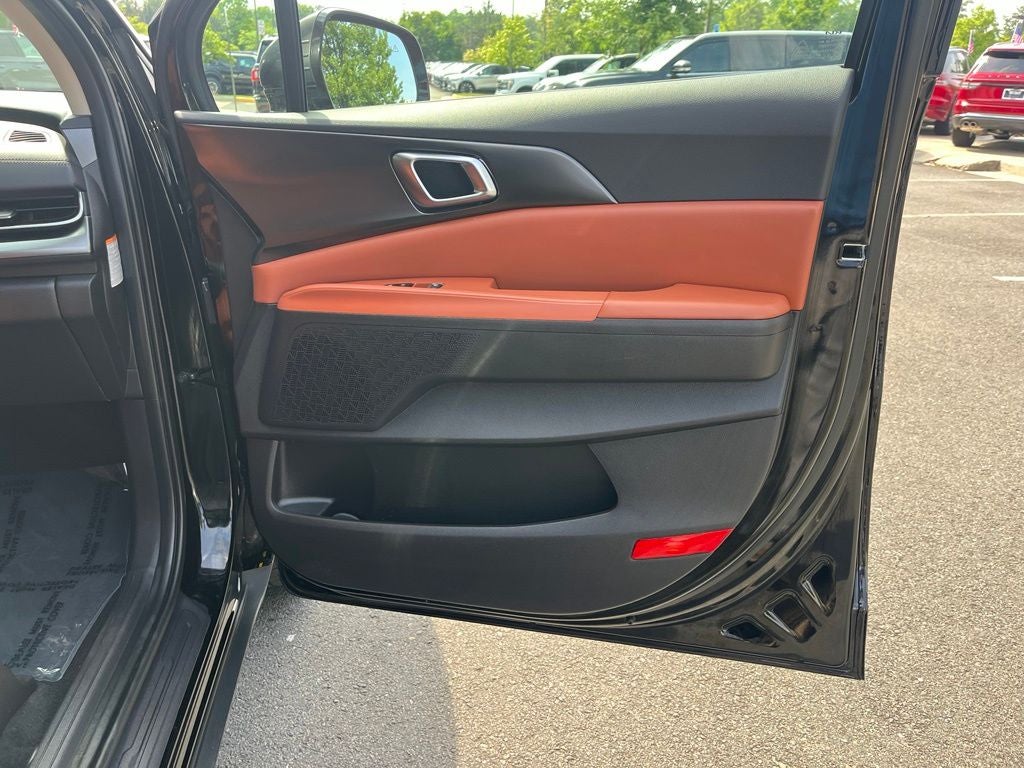 2025 Kia Carnival Hybrid SX | SX Dark Edition Pack | Dual Power Sunroof | BLIS