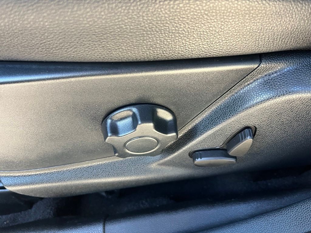 2020 Ford EcoSport SES 4WD | Moonroof | BLIS | Remote Start