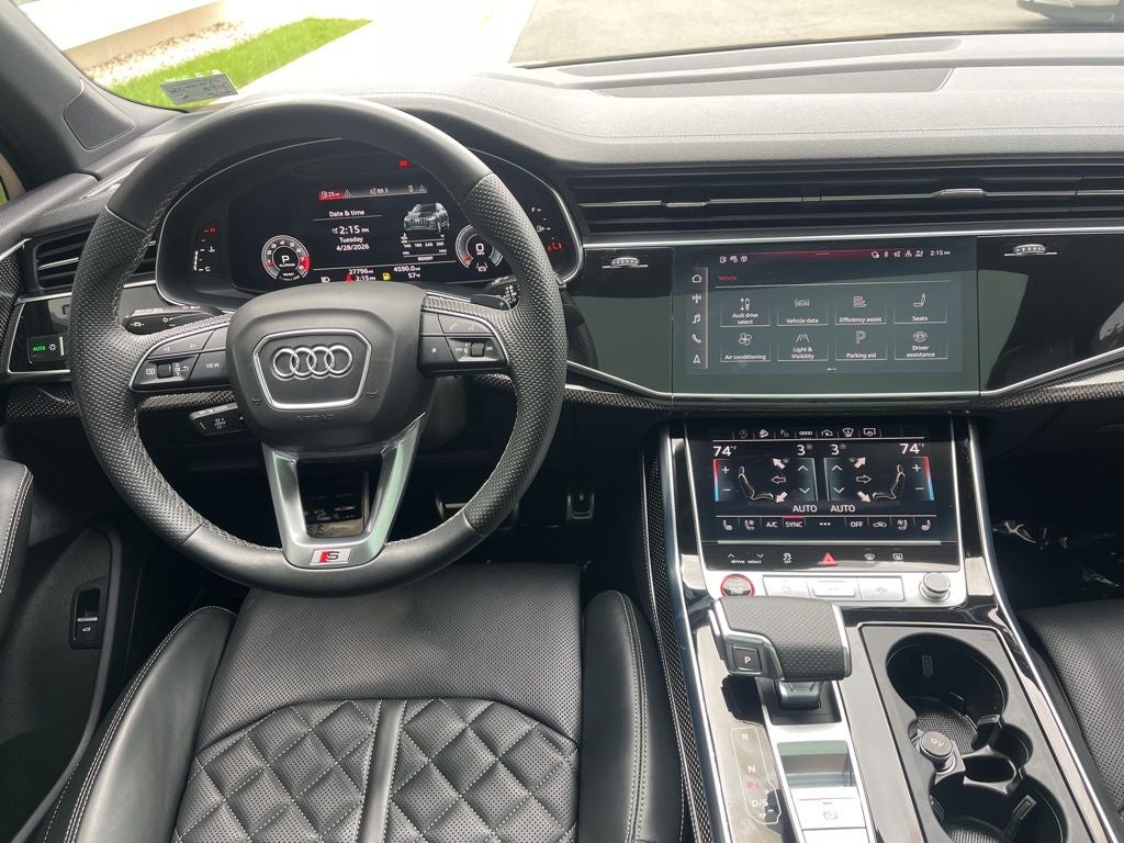 2023 Audi SQ7 Prestige quattro | Pano Roof| Prestige Pkg | Black Optic
