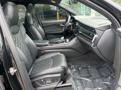 2023 Audi SQ7 Prestige quattro | Pano Roof| Prestige Pkg | Black Optic