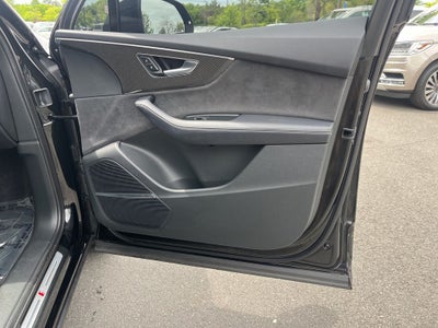 2023 Audi SQ7 Prestige quattro | Pano Roof| Prestige Pkg | Black Optic