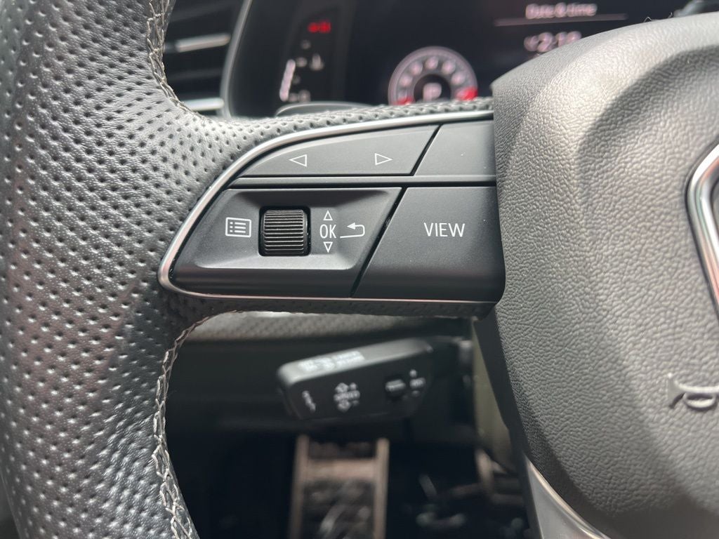 2023 Audi SQ7 Prestige quattro | Pano Roof| Prestige Pkg | Black Optic