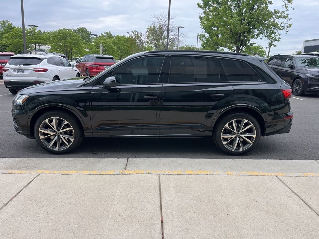 2023 Audi SQ7 Prestige quattro | Pano Roof| Prestige Pkg | Black Optic