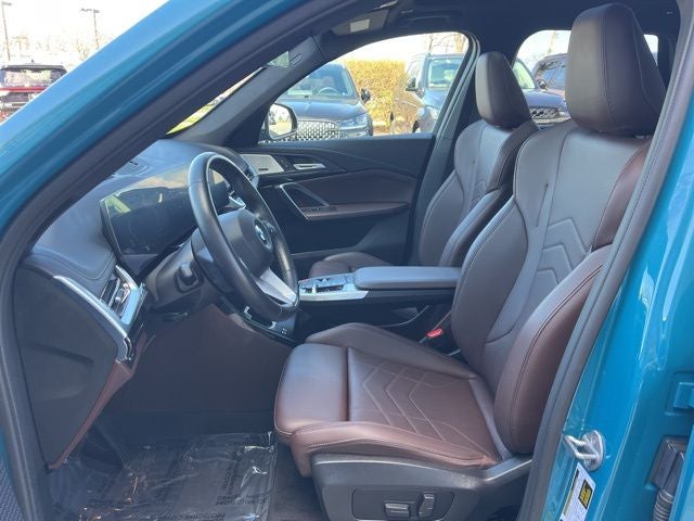 2023 BMW X1 xDrive28i AWD | Premium Pkg | Active Driving Assistant Pro