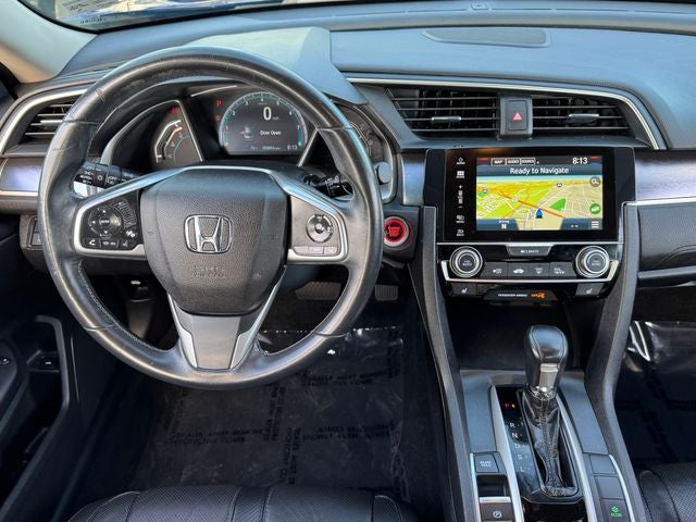 2017 Honda Civic Touring | Navigation | Moonroof | Apple CarPlay