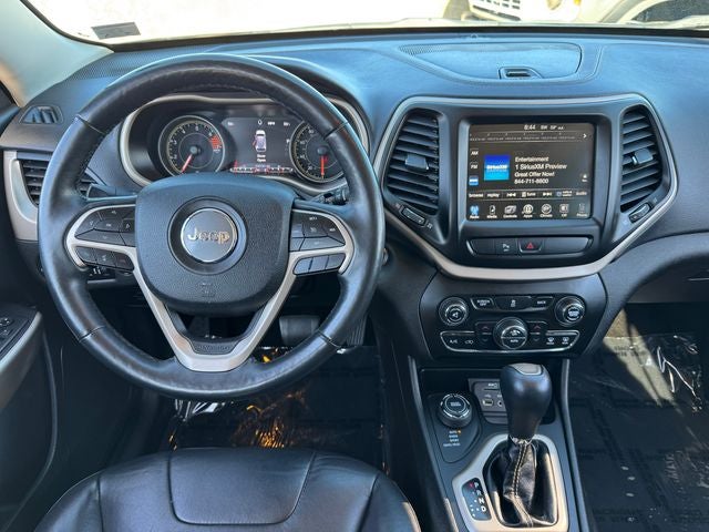 2018 Jeep Cherokee Limited | Panoramic Sunroof | Apple CarPlay | 4WD