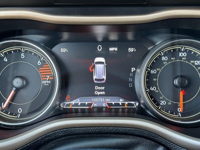 2018 Jeep Cherokee Limited | Panoramic Sunroof | Apple CarPlay | 4WD