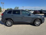 2018 Jeep Cherokee Limited | Panoramic Sunroof | Apple CarPlay | 4WD