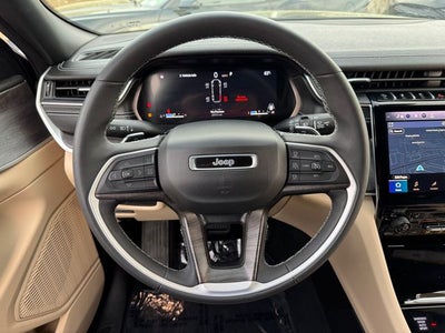 2023 Jeep Grand Cherokee L Limited | Pano Sunroof | Heated Seats | Wireless CarPlay