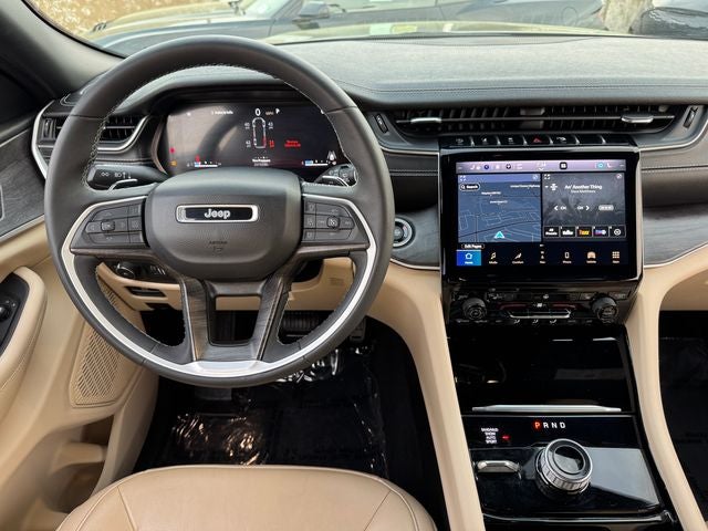 2023 Jeep Grand Cherokee L Limited | Pano Sunroof | Heated Seats | Wireless CarPlay