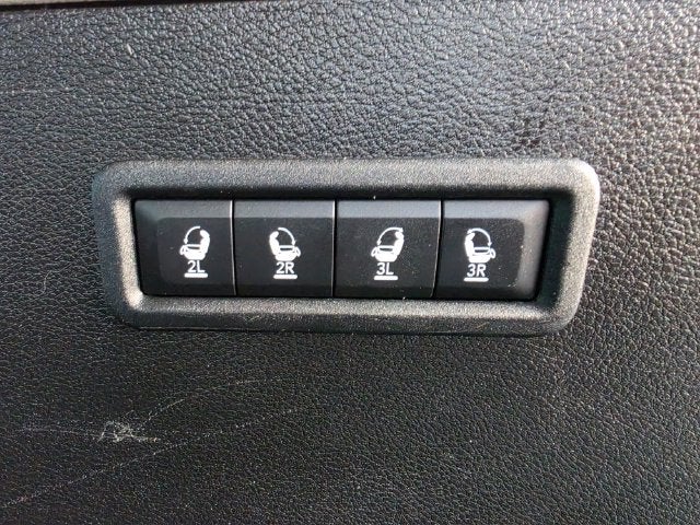 2022 Jeep Wagoneer Series III | Heads Up Display | Power Liftgate