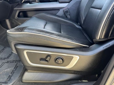 2022 RAM 1500 Laramie | Level 2 Pkg | Pano Sunroof | Night Edition