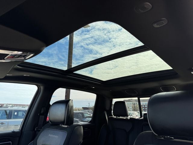 2022 RAM 1500 Laramie | Level 2 Pkg | Pano Sunroof | Night Edition