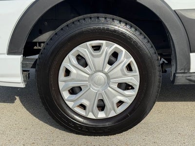 2023 Ford Transit-350 XL | 15-Passenger | 360 Camera | Wireless CarPlay