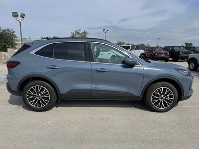 2025 Ford Escape Plug-In Hybrid Base