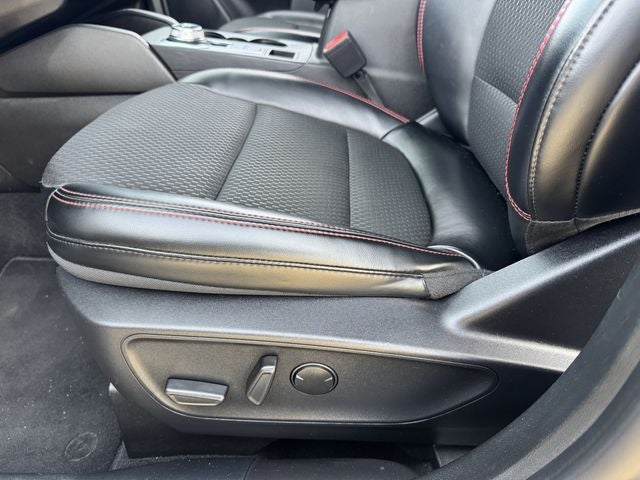 2024 Ford Escape ST-Line | Tech Pkg. | Adaptive Speed Control | BLIS