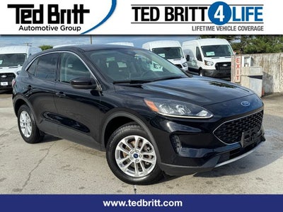 2020 Ford Escape SE | AWD | Heated Seats | Low Miles