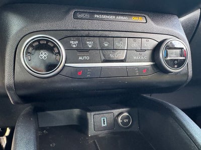 2020 Ford Escape SE | AWD | Heated Seats | Low Miles
