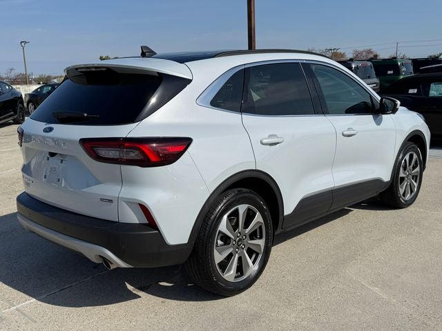 2025 Ford Escape Hybrid Platinum