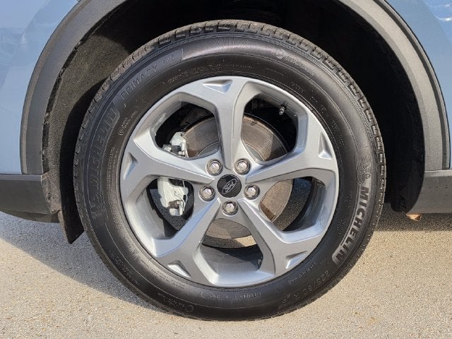 2025 Ford Escape Hybrid ST-Line Select | One Owner