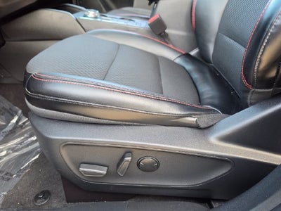 2025 Ford Escape Hybrid ST-Line Select | One Owner