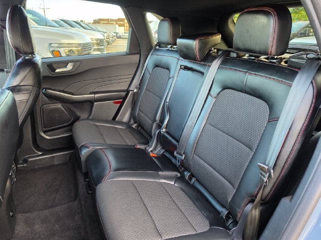 2025 Ford Escape Hybrid ST-Line Select | One Owner