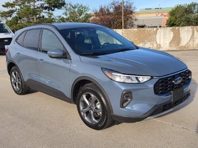2025 Ford Escape Hybrid ST-Line Select | One Owner