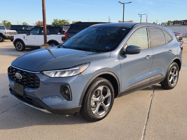 2025 Ford Escape Hybrid ST-Line Select | One Owner