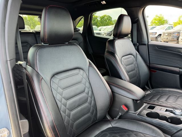 2023 Ford Escape ST-Line Elite