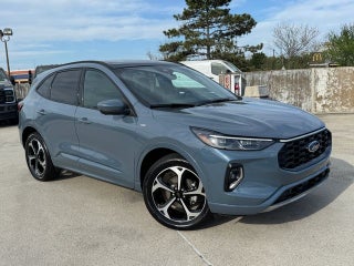2023 Ford Escape ST-Line Elite | Pano Sunroof | AWD | Tech Pkg