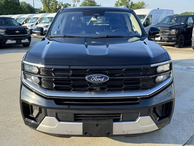 2025 Ford Expedition Max Platinum | 2nd Row Bench